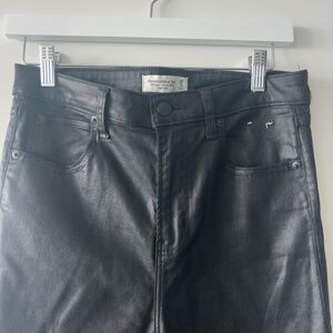 Abercrombie & Fitch High rise Coated Super Skinny Jean